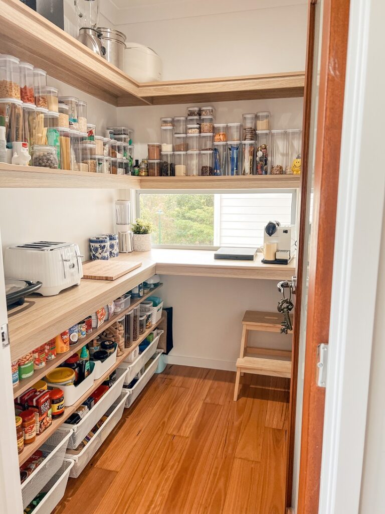 walk in pantry