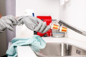 cleaning tasks, checklists and routines for a clean home